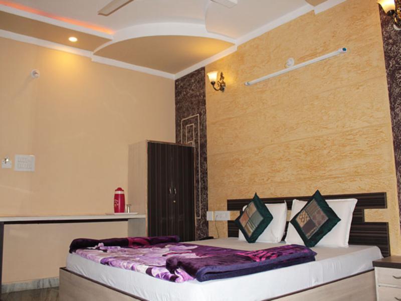 Hotel Kingdom Palace Udajpur Zewnętrze zdjęcie